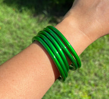Cargar imagen en el visor de la galería, jelly bangles solidas
