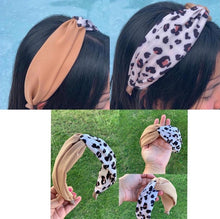 Cargar imagen en el visor de la galería, Diadema dos tonos animal print
