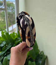 Cargar imagen en el visor de la galería, Diademas
