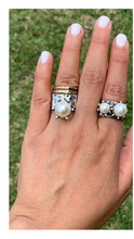 Cargar imagen en el visor de la galería, Sortijas con perlas
