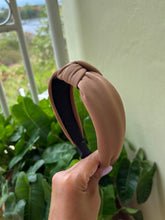 Cargar imagen en el visor de la galería, Diademas

