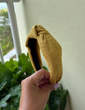 Cargar imagen en el visor de la galería, Diademas

