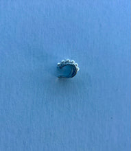 Cargar imagen en el visor de la galería, Ear cuff perlas y rhinestones
