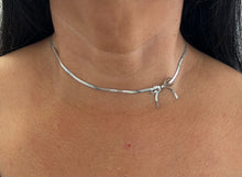 Cargar imagen en el visor de la galería, Bow choker
