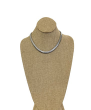 Cargar imagen en el visor de la galería, Snake necklace
