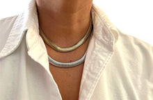 Cargar imagen en el visor de la galería, Snake necklace
