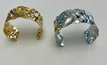 Cargar imagen en el visor de la galería, pulsera tipo cuff
