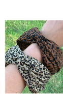 Cargar imagen en el visor de la galería, Diademas animal print
