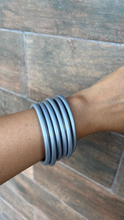 Cargar imagen en el visor de la galería, Set jelly bangles
