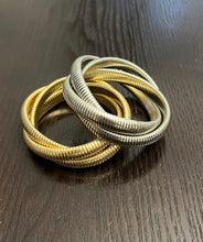 Cargar imagen en el visor de la galería, pulsera entrelazadas
