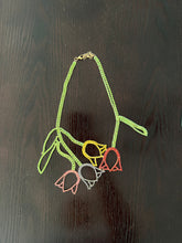 Cargar imagen en el visor de la galería, Tulipan necklace
