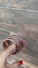 Cargar y reproducir el video en el visor de la galería, Set jelly bangles
