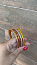 Cargar y reproducir el video en el visor de la galería, Set jelly bangles
