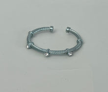 Cargar imagen en el visor de la galería, Sandry's Enamel Bracelet
