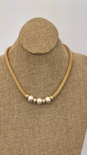 Cargar imagen en el visor de la galería, Collar
