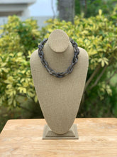Cargar imagen en el visor de la galería, Collar
